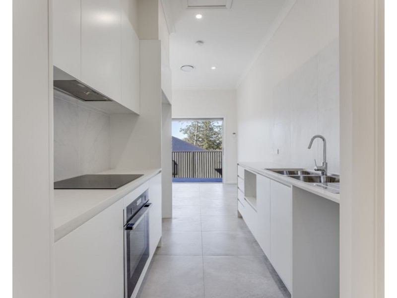 3 Dulcimere Street, Tahmoor NSW 2573
