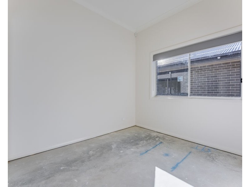 3 Dulcimere Street, Tahmoor NSW 2573