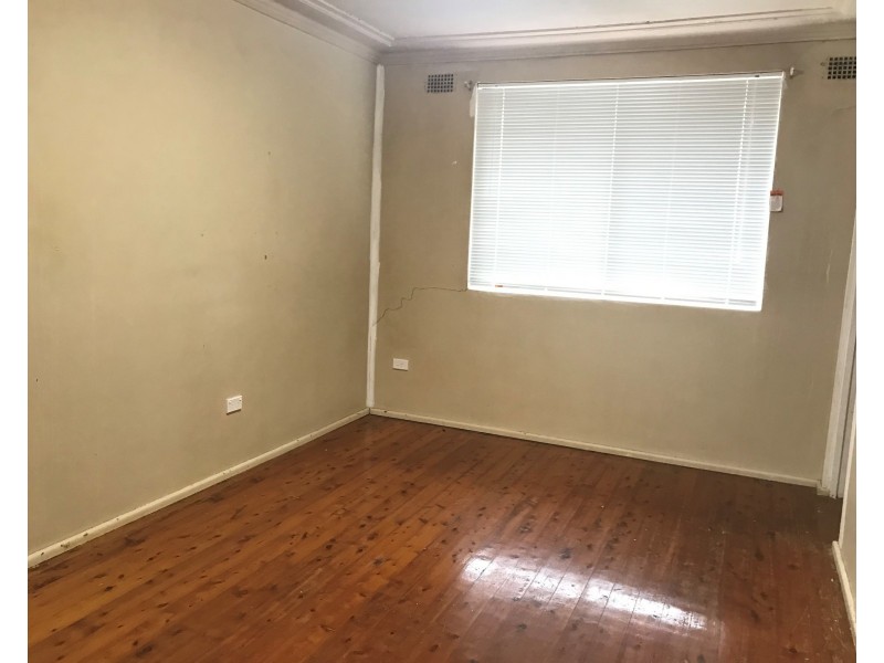 3/6 Drummond St, Warwick Farm NSW 2170