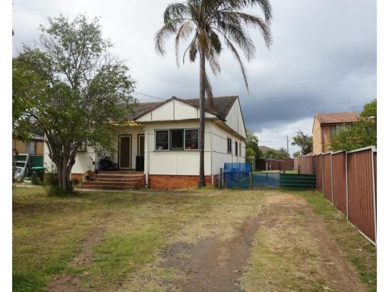 2/30 Reilly St, Liverpool NSW 2170