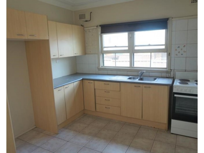 2/30 Reilly St, Liverpool NSW 2170