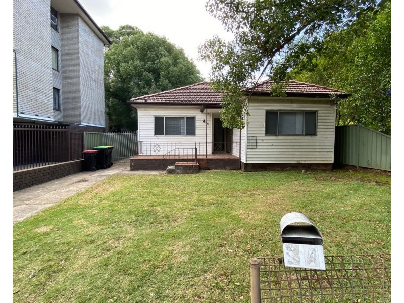 70 Copeland St, Liverpool NSW 2170