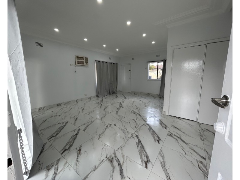 8 Phillip St, Liverpool NSW 2170