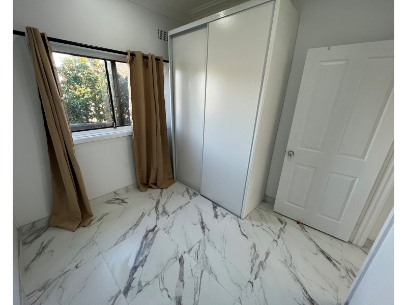 8 Phillip St, Liverpool NSW 2170