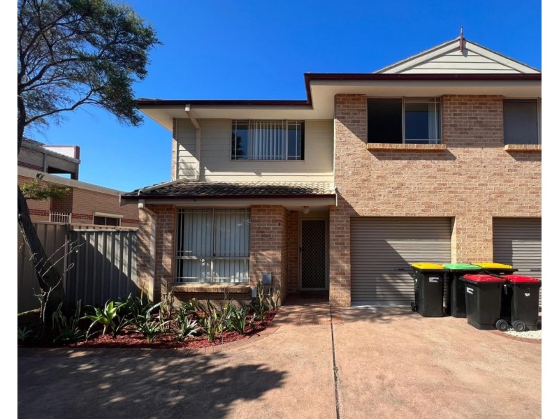 8/2 Calabro Ave, Lurnea NSW 2170