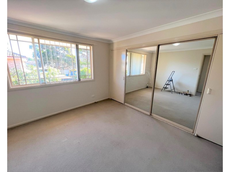8/2 Calabro Ave, Lurnea NSW 2170