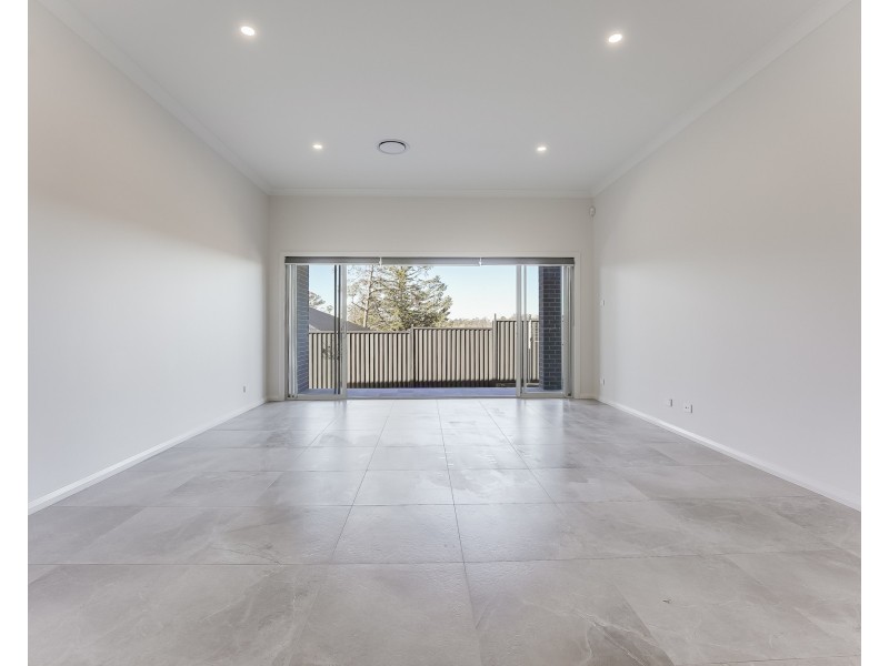 3 Dulcimere St, Tahmoor NSW 2573