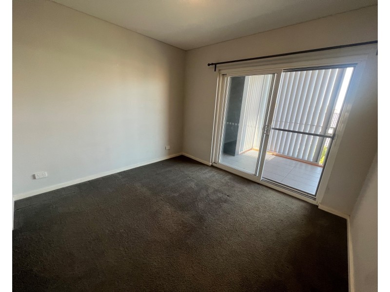 9/67 Bathurst St, Liverpool NSW 2170