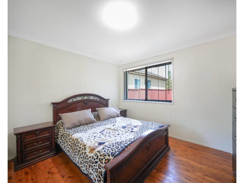 66 Whitaker Street, Old Guildford NSW 2161