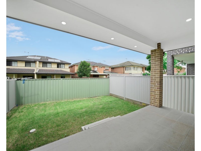 5A Throsby Street, Fairfield Heights NSW 2165