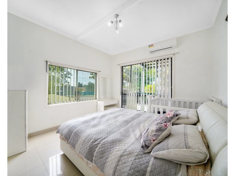 948 Woodville Road, Villawood NSW 2163