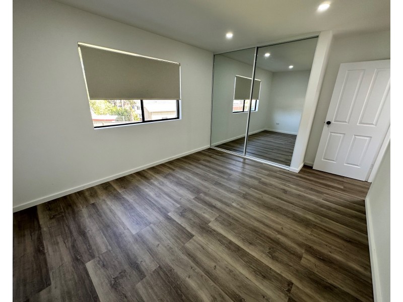 77 Strickland Cres, Ashcroft NSW 2168