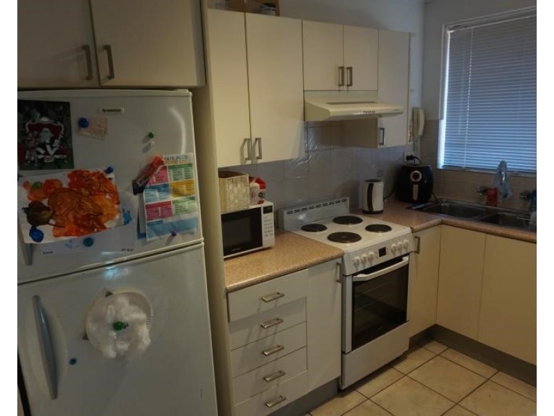 13/7 Hart St, Warwick Farm NSW 2170