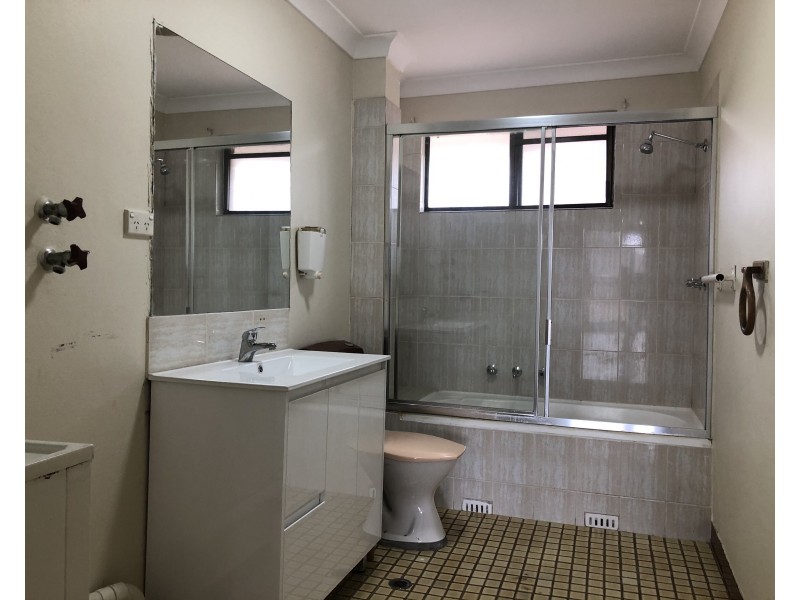 63/77 Memorial Ave, Liverpool NSW 2170