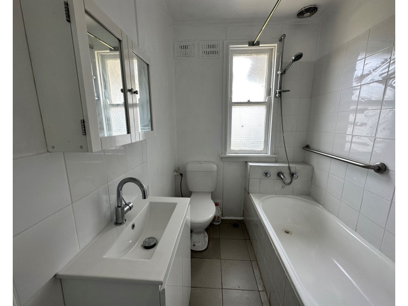 40 Armstrong St, Ashcroft NSW 2168