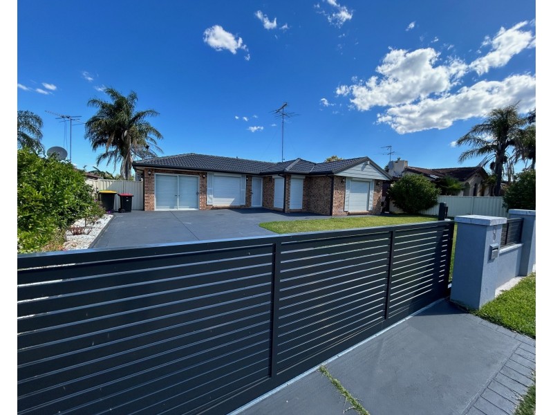 6 Albatross Ave, Hinchinbrook NSW 2168