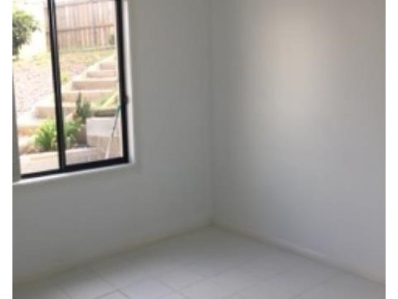 42A John Kidd Dr, Blair Athol NSW 2560