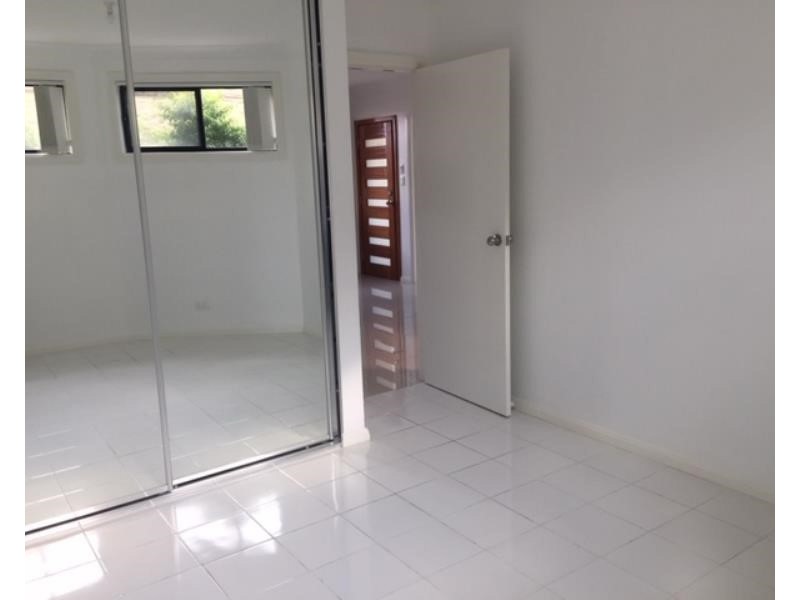 42A John Kidd Dr, Blair Athol NSW 2560