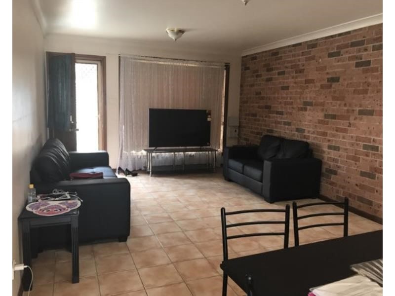 7/8 Thelma St, Lurnea NSW 2170