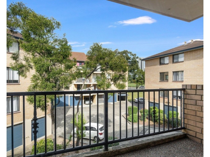 20/5 Griffiths St, Blacktown NSW 2148