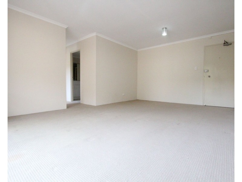 20/5 Griffiths St, Blacktown NSW 2148