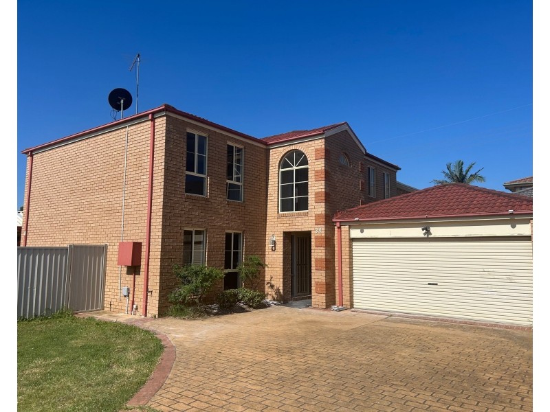 34 Cartier Cres, Green Valley NSW 2168