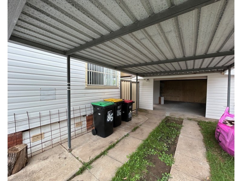 86 Flowerdale Rd, Liverpool NSW 2170