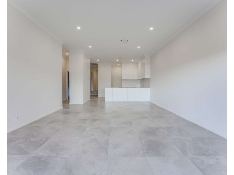 3 Dulcimere St, Tahmoor NSW 2573