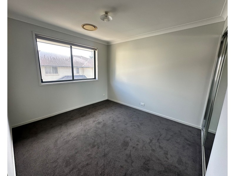 19 The Boulevarde, Holsworthy NSW 2173