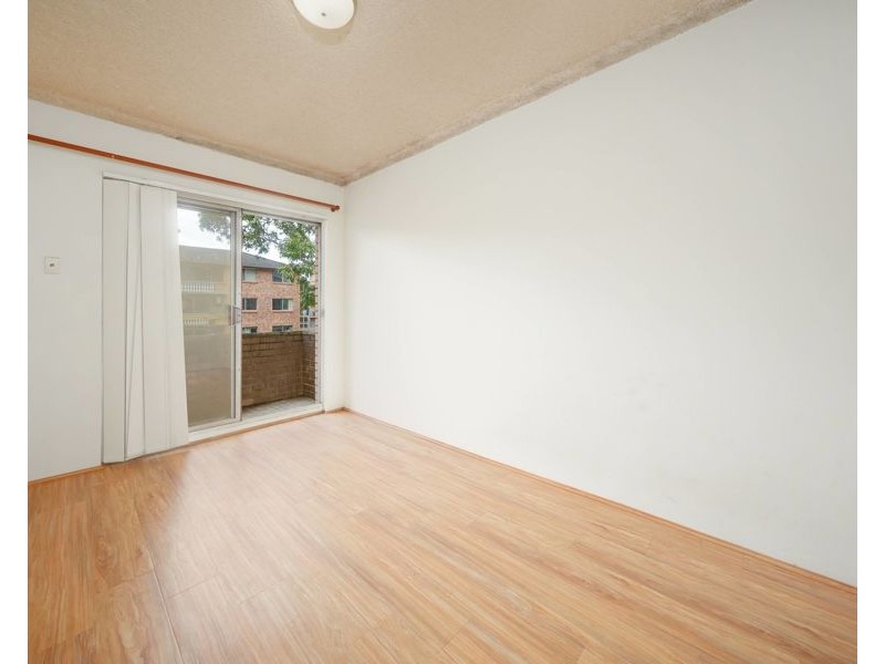 6/4-6 Nagle Street, Liverpool NSW 2170