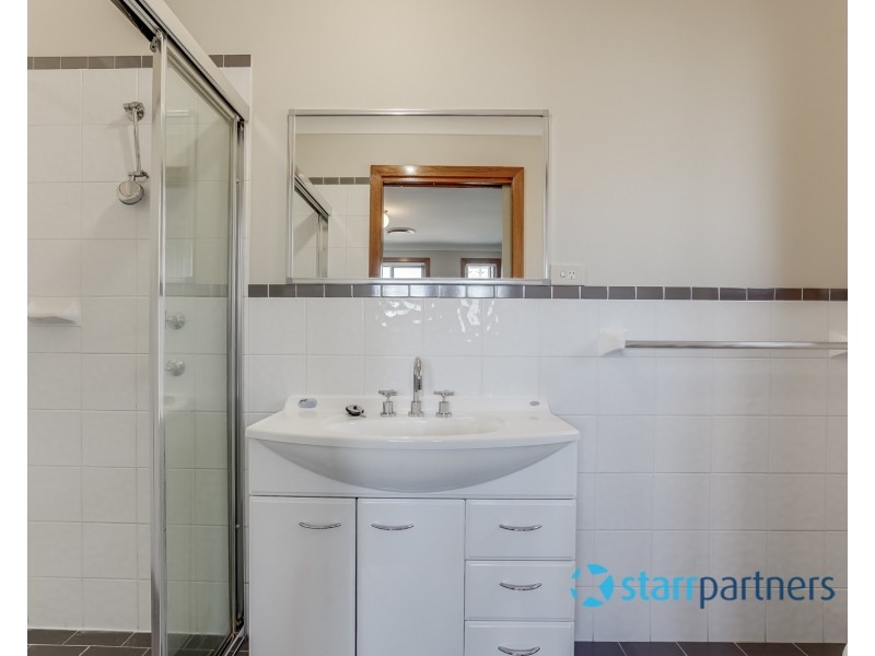 7 Coletta Pl, Prestons NSW 2170