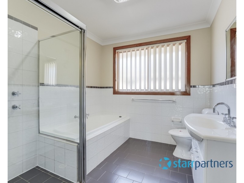 7 Coletta Pl, Prestons NSW 2170