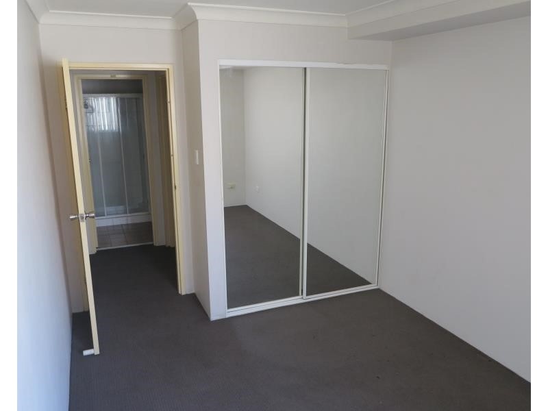 15/96 Castlereagh St, Liverpool NSW 2170