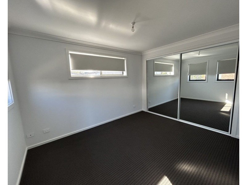 35A Biscuit St, Leppington NSW 2179