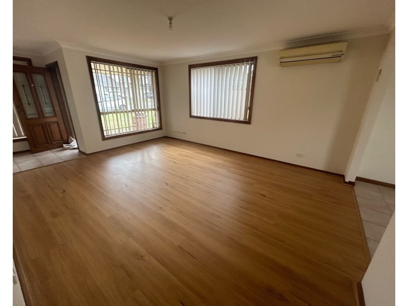 1/15 Eva Place, Green Valley NSW 2168