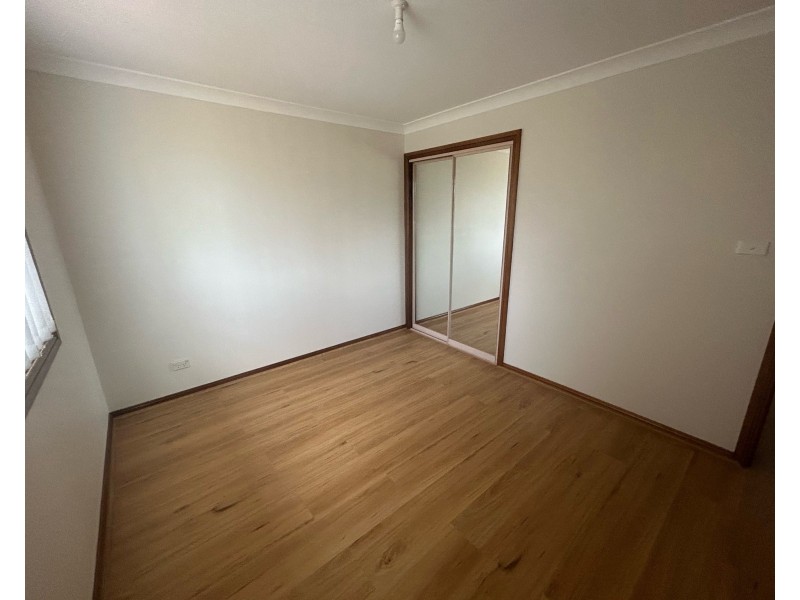 1/15 Eva Place, Green Valley NSW 2168