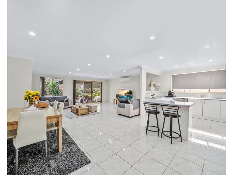 139 Kendall Drive, Casula NSW 2170