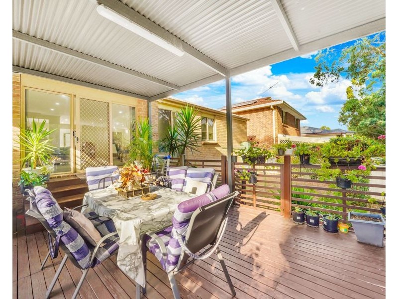 139 Kendall Drive, Casula NSW 2170