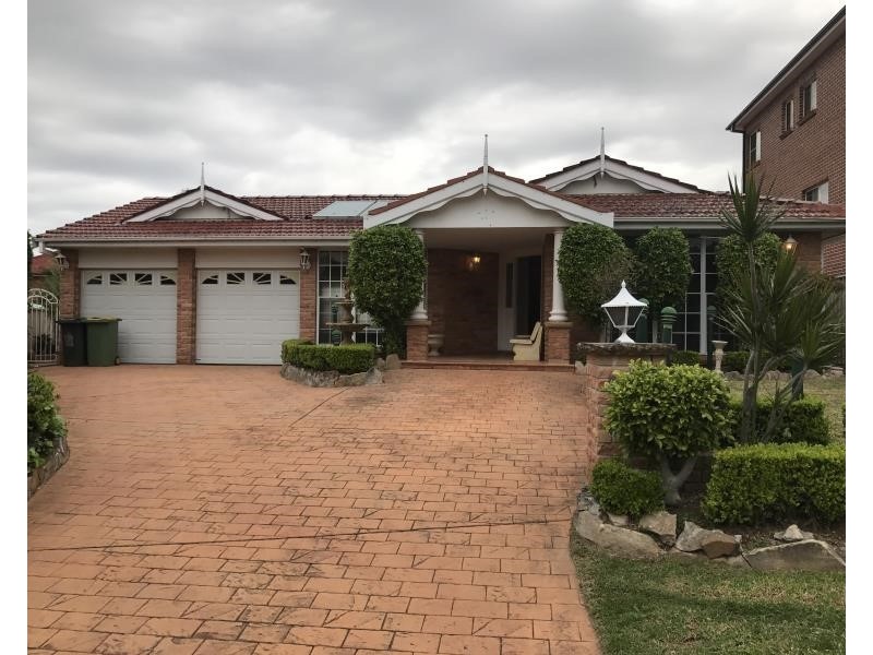 2 Hickey Cl, Abbotsbury NSW 2176
