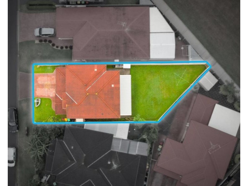 8 Althorpe Drive, Green Valley NSW 2168