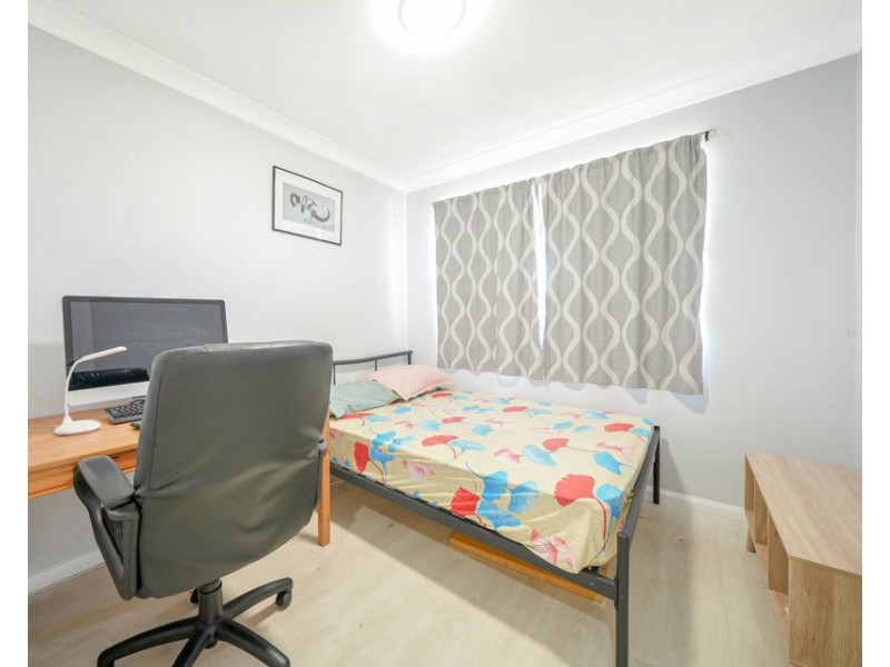 10/5-7 Thelma Street, Lurnea NSW 2170