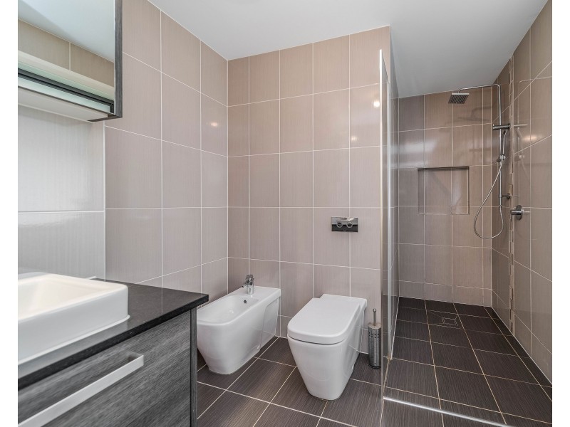 108 Macksville St, Carnes Hill NSW 2171