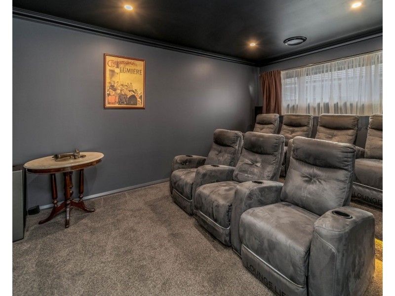 108 Macksville St, Carnes Hill NSW 2171