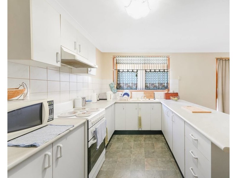 30 Narooma Drive, Prestons NSW 2170