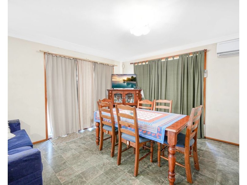 30 Narooma Drive, Prestons NSW 2170