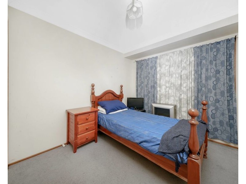 30 Narooma Drive, Prestons NSW 2170