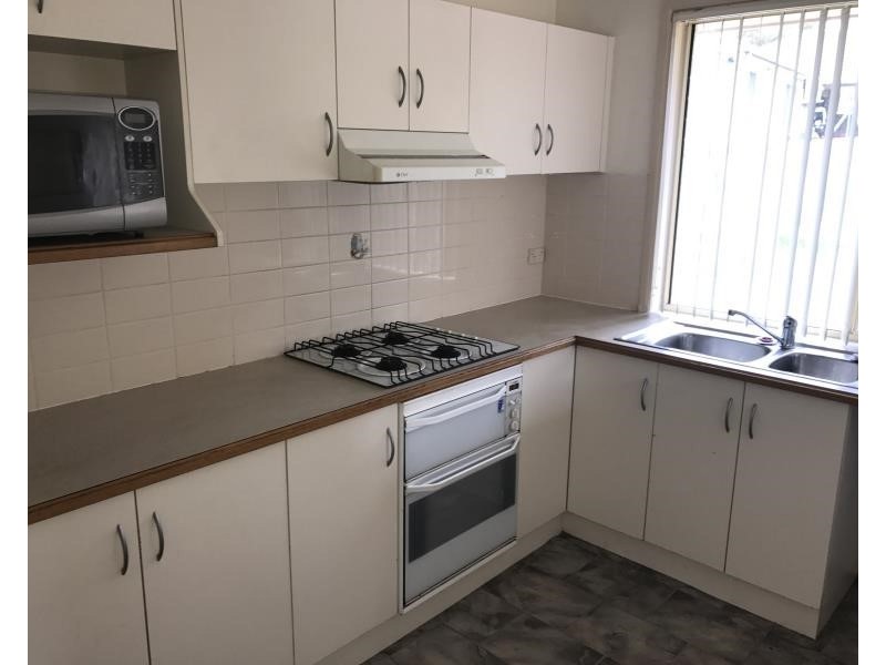 16 Bunroy St, Horningsea Park NSW 2171