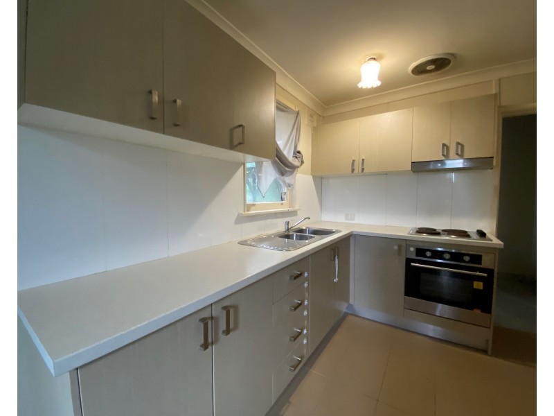 12 Coongra St, Busby NSW 2168