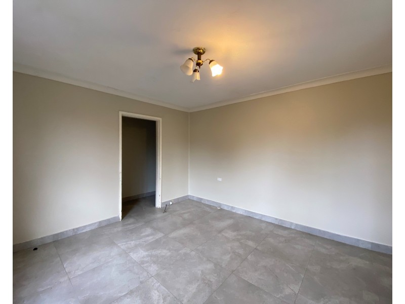 12 Coongra St, Busby NSW 2168