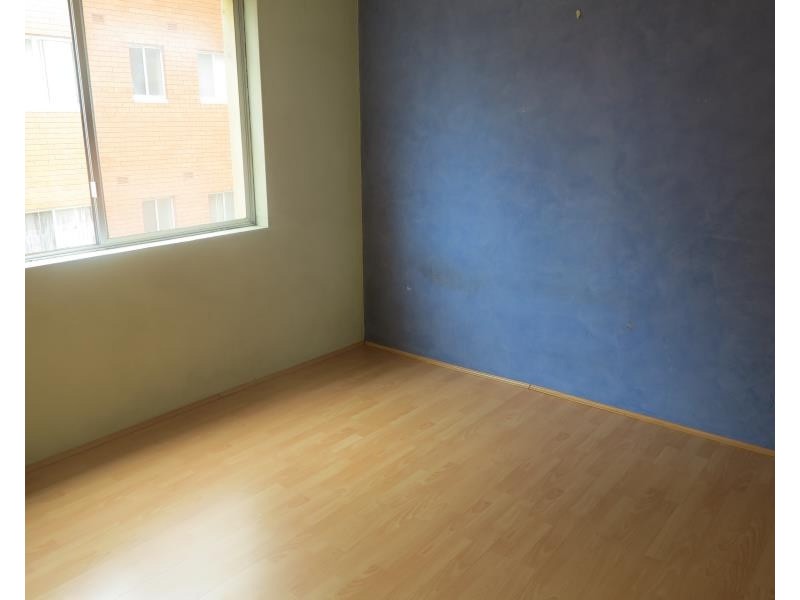 18/22 Nagle St, Liverpool NSW 2170